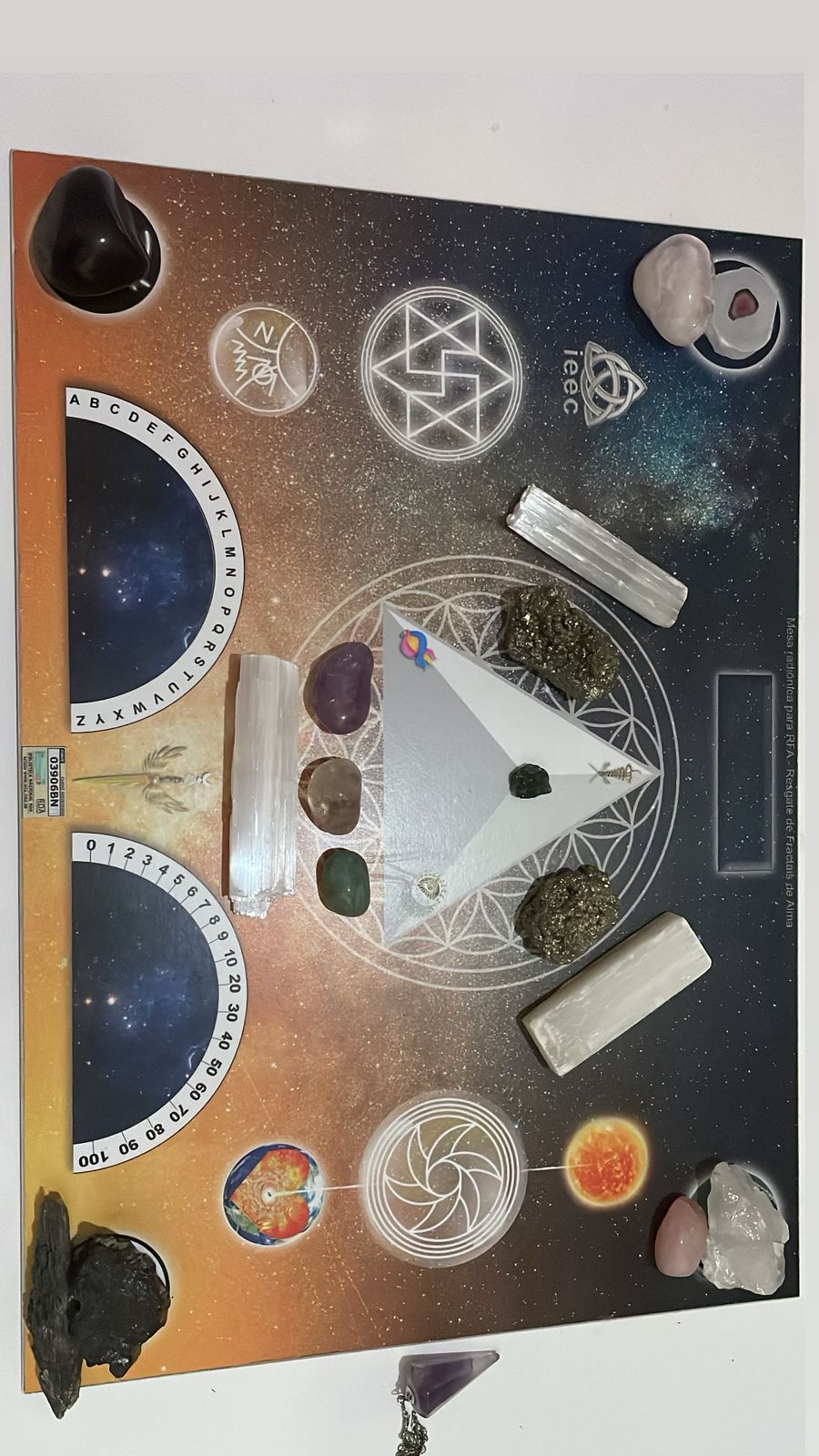 Fotografia de Mesa Radiônica RFA — Resgate de Fractais de Alma